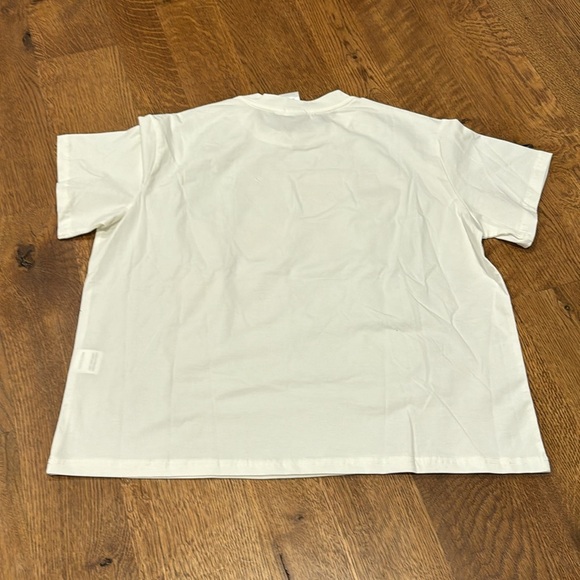 Women’s Short Sleeve Tee White and Rainbow Size Small - Picture 4 of 4